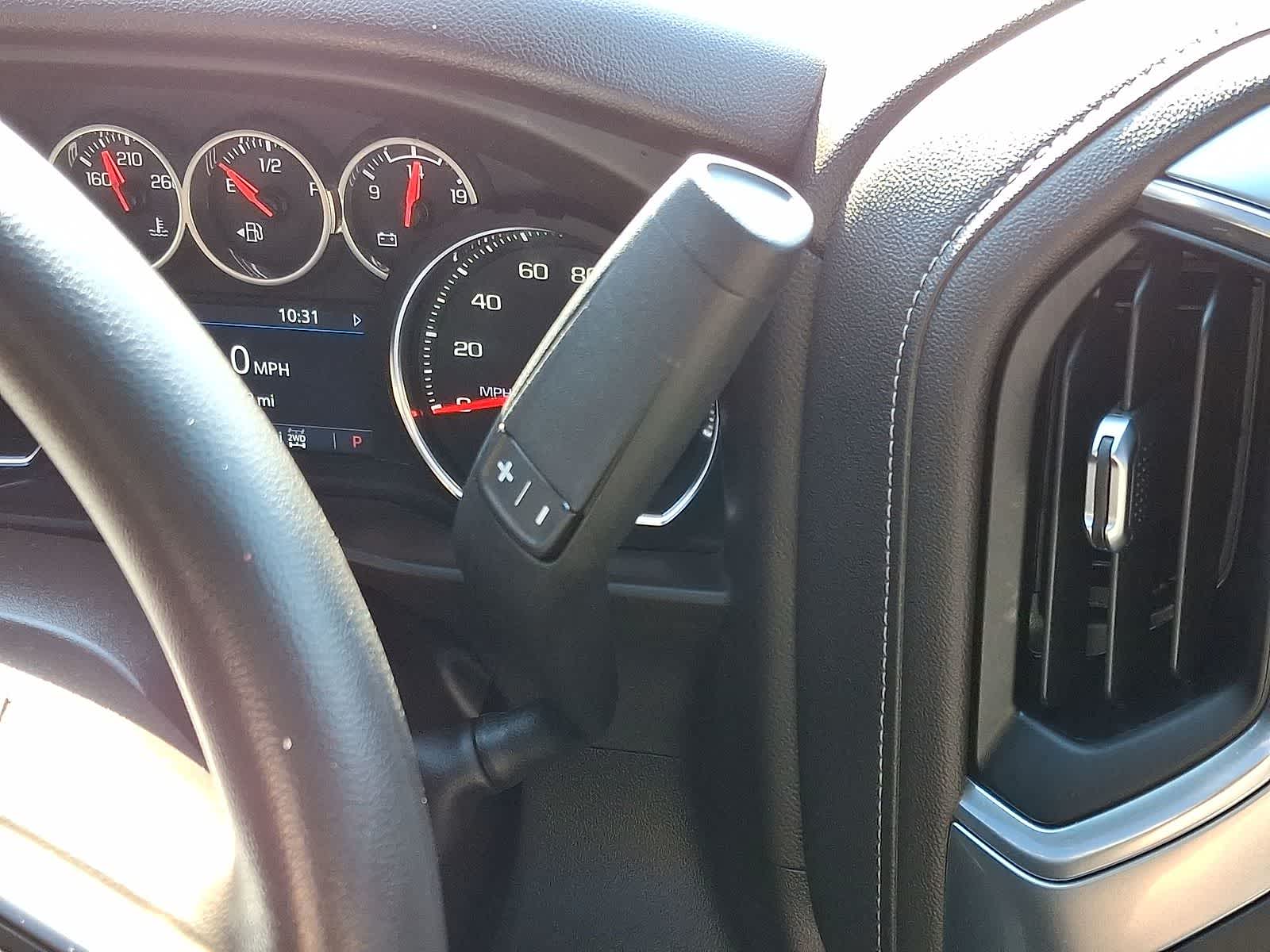 Thumbnail: 2020 Chevrolet Silverado 1500 - 21