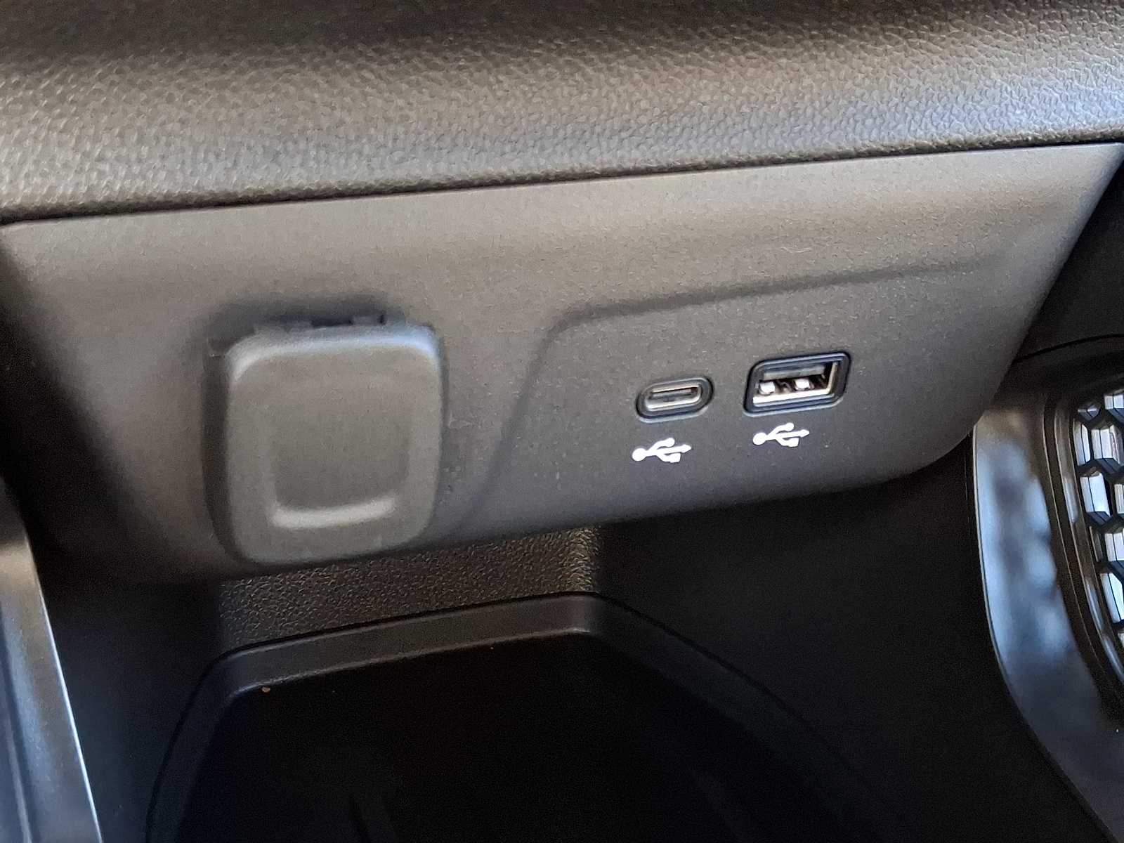 Thumbnail: 2026 Chevrolet TrailBlazer - 18