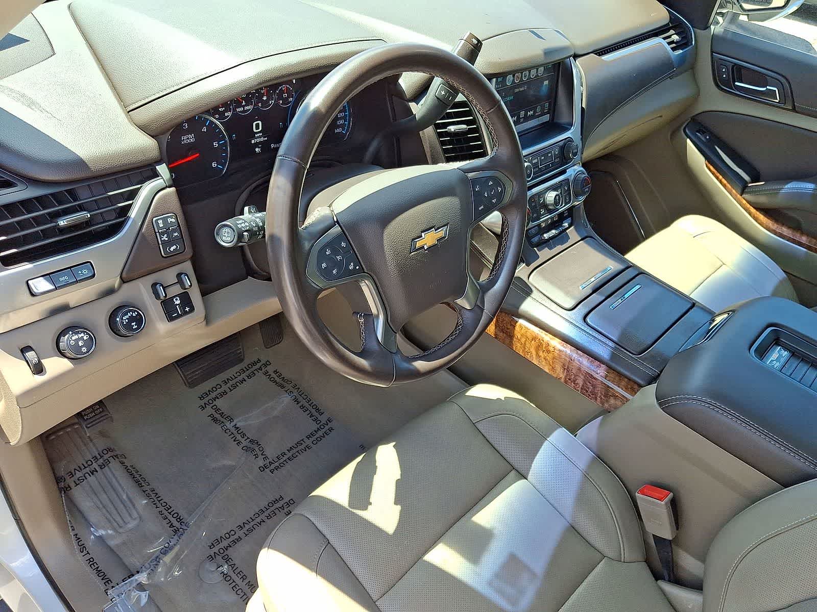 Thumbnail: 2019 Chevrolet Suburban - 16