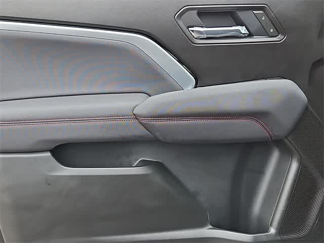 Thumbnail: 2025 Chevrolet Colorado - 10