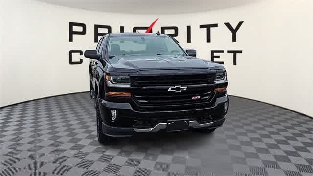 2017 Chevrolet Silverado 1500 LT 3