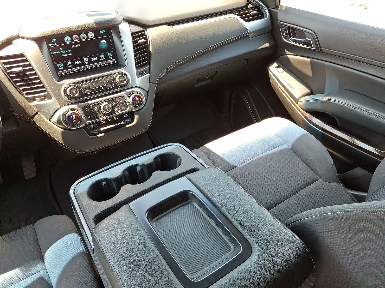 Thumbnail: 2020 Chevrolet Suburban - 12