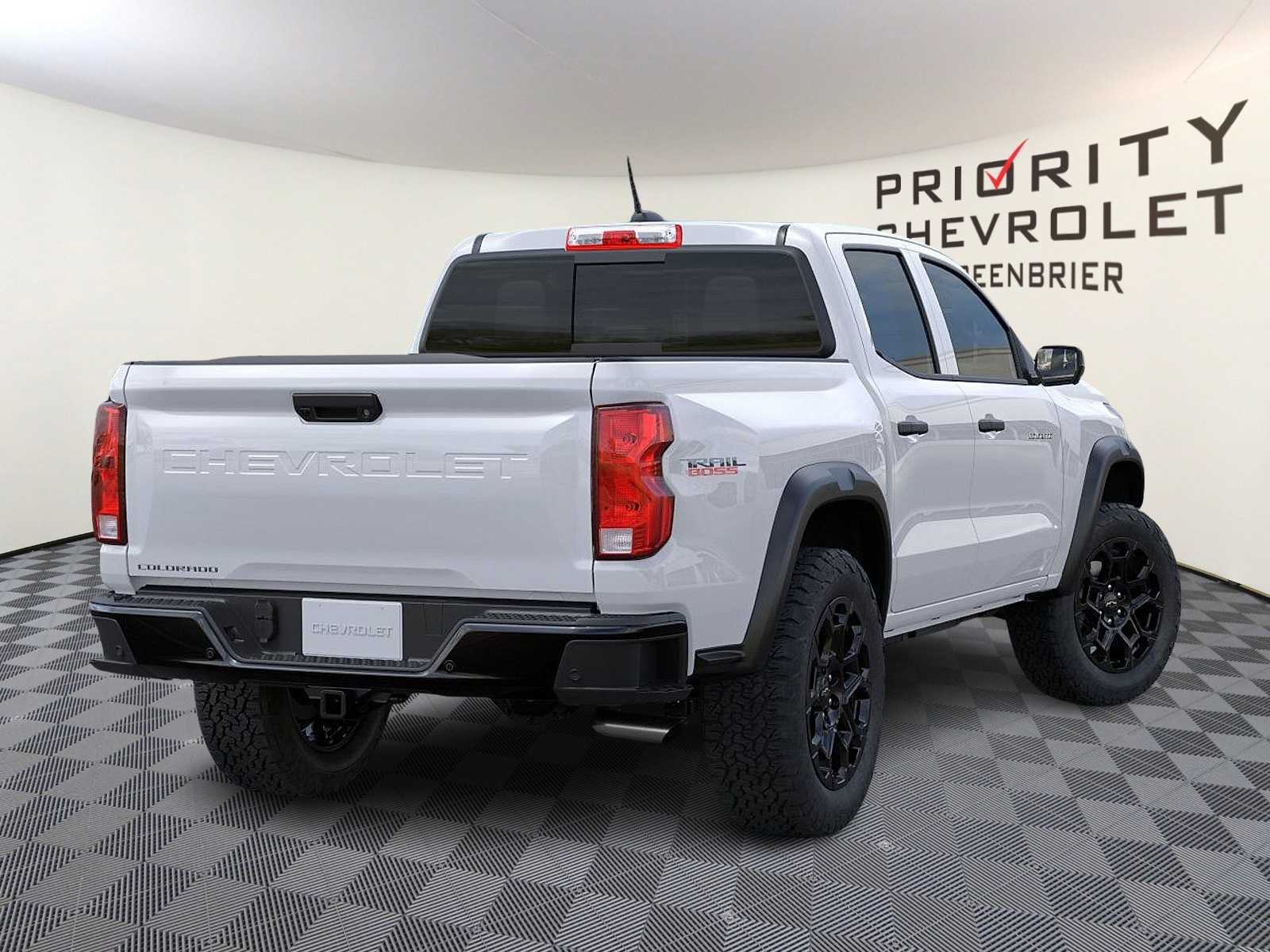 Thumbnail: 2026 Chevrolet Colorado - 4