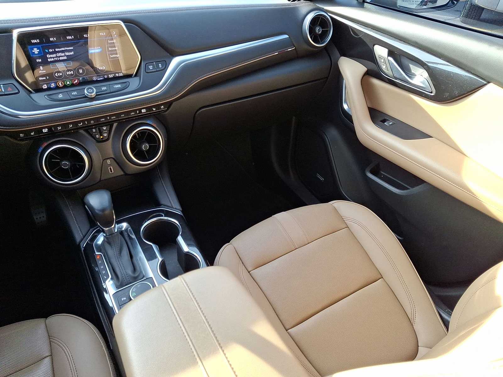 Thumbnail: 2022 Chevrolet Blazer - 12