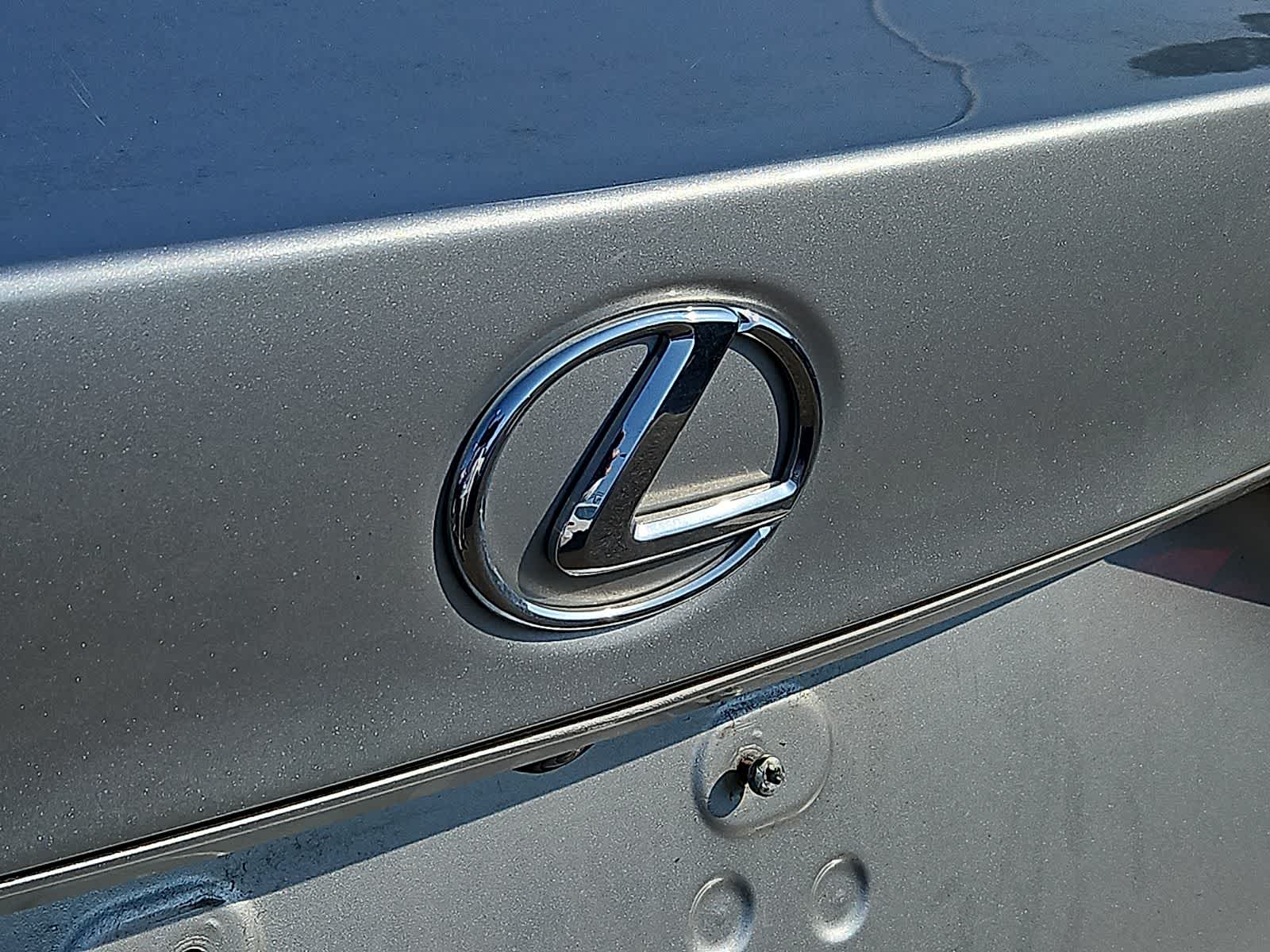 Thumbnail: 2016 Lexus IS - 5