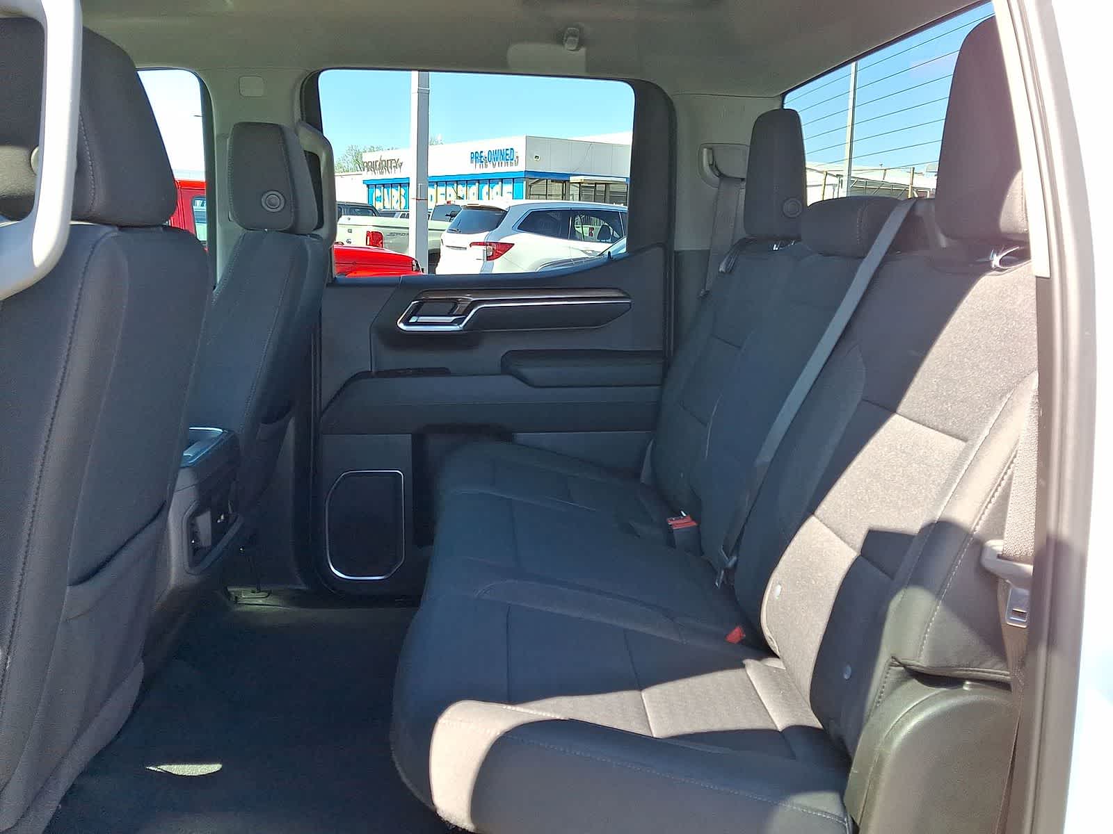 Thumbnail: 2023 Chevrolet Silverado 1500 - 29