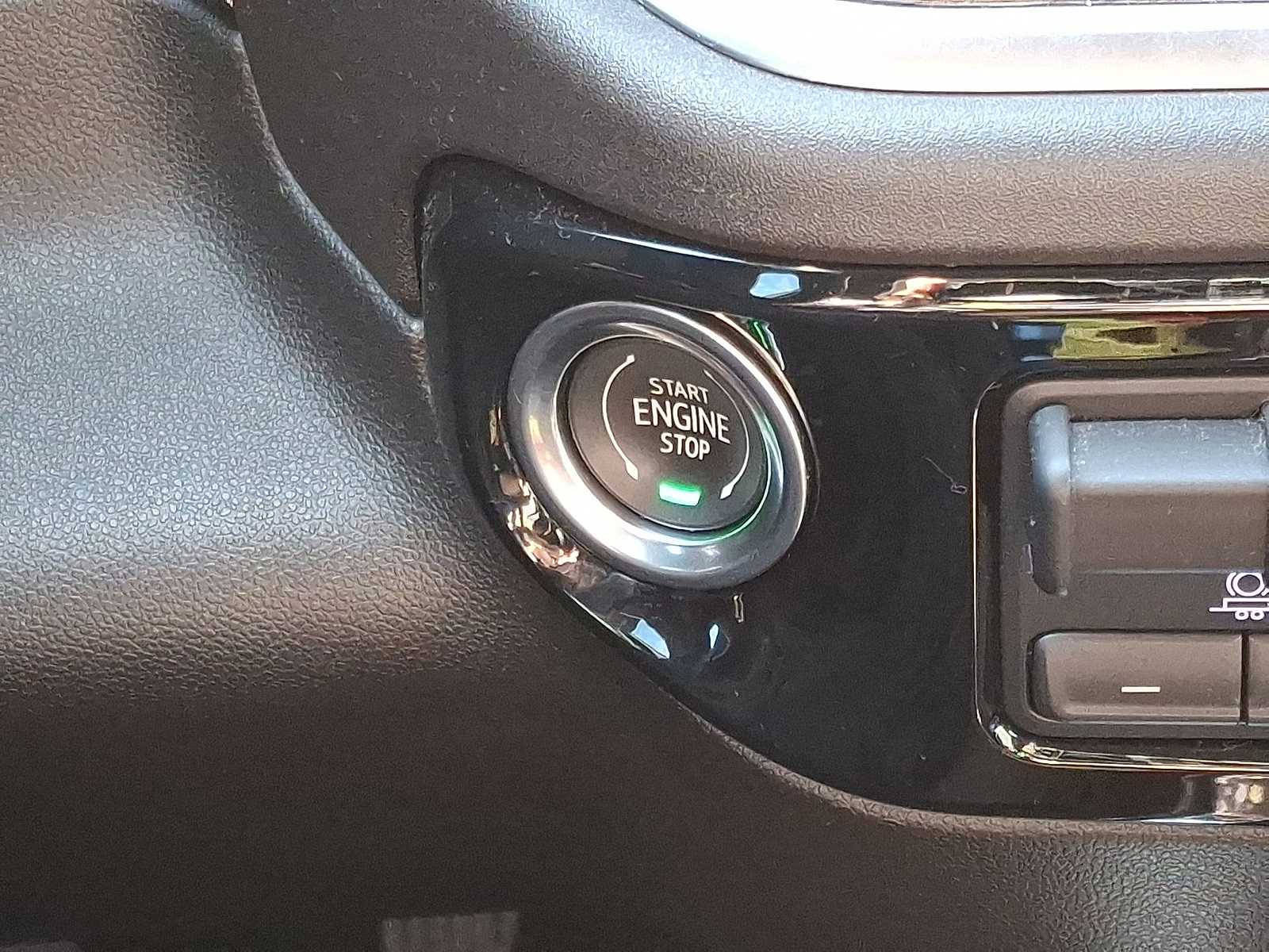 Thumbnail: 2022 Chevrolet Silverado 1500 - 22