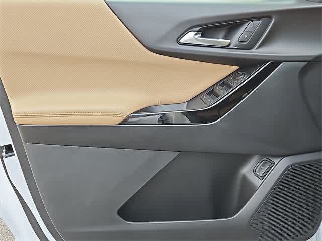 Thumbnail: 2026 Chevrolet Equinox - 10