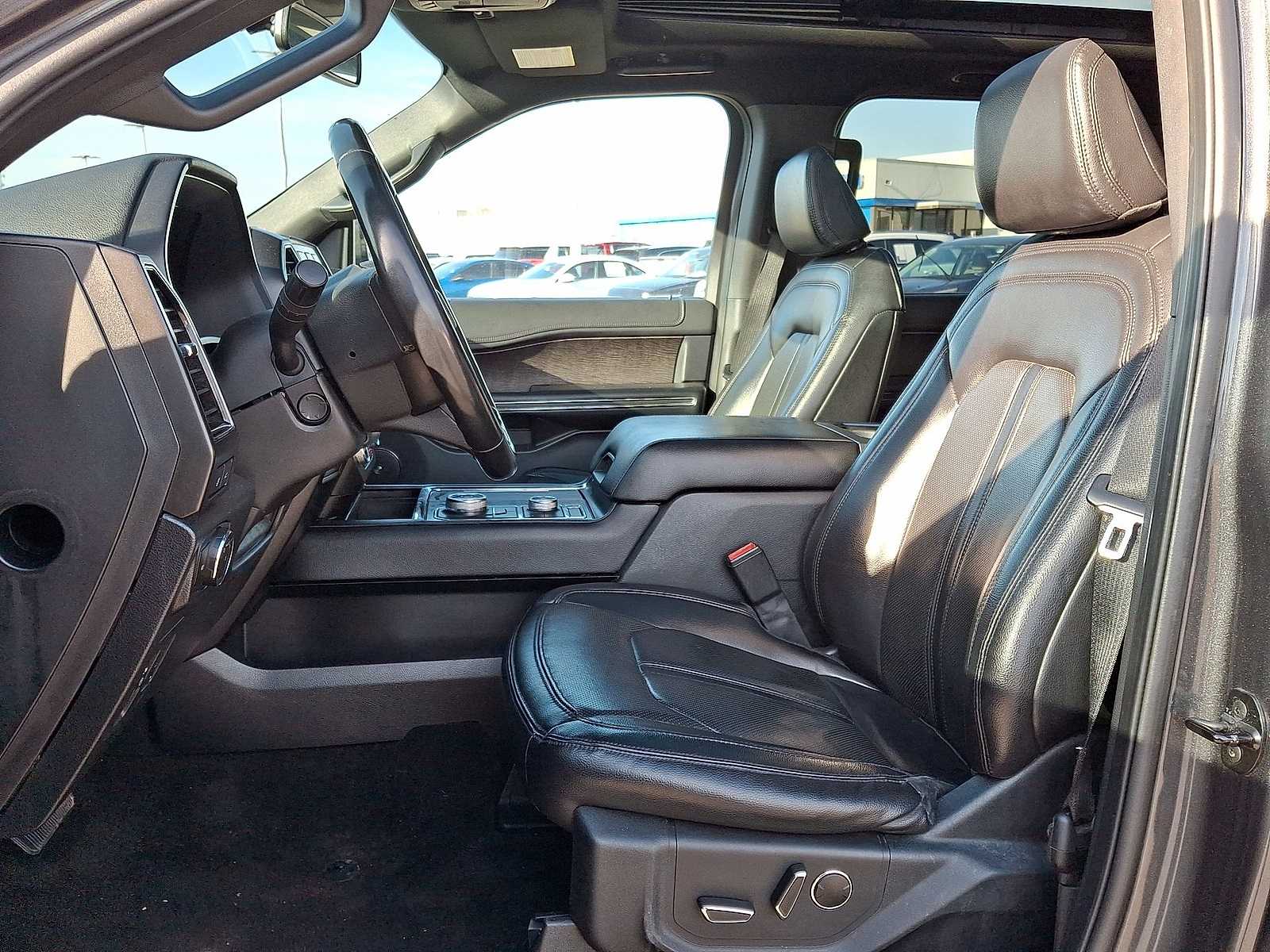 Thumbnail: 2021 Ford Expedition MAX - 25