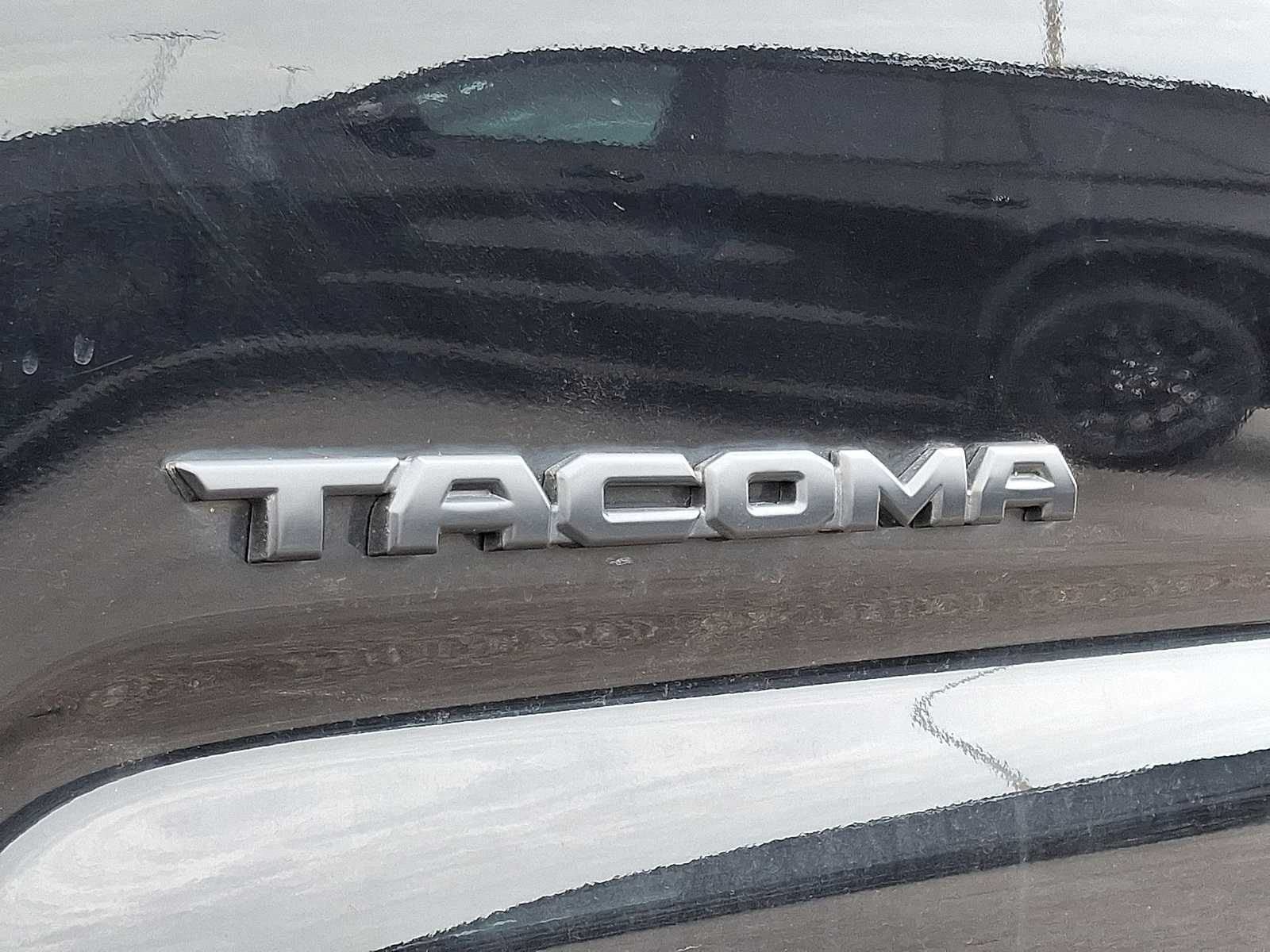 Thumbnail: 2021 Toyota Tacoma - 34