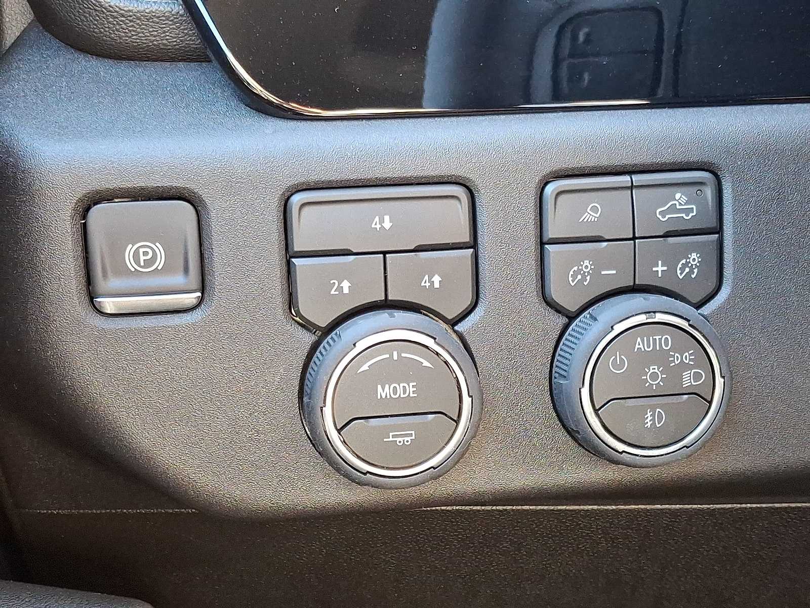 Thumbnail: 2026 Chevrolet Silverado 2500 - 19