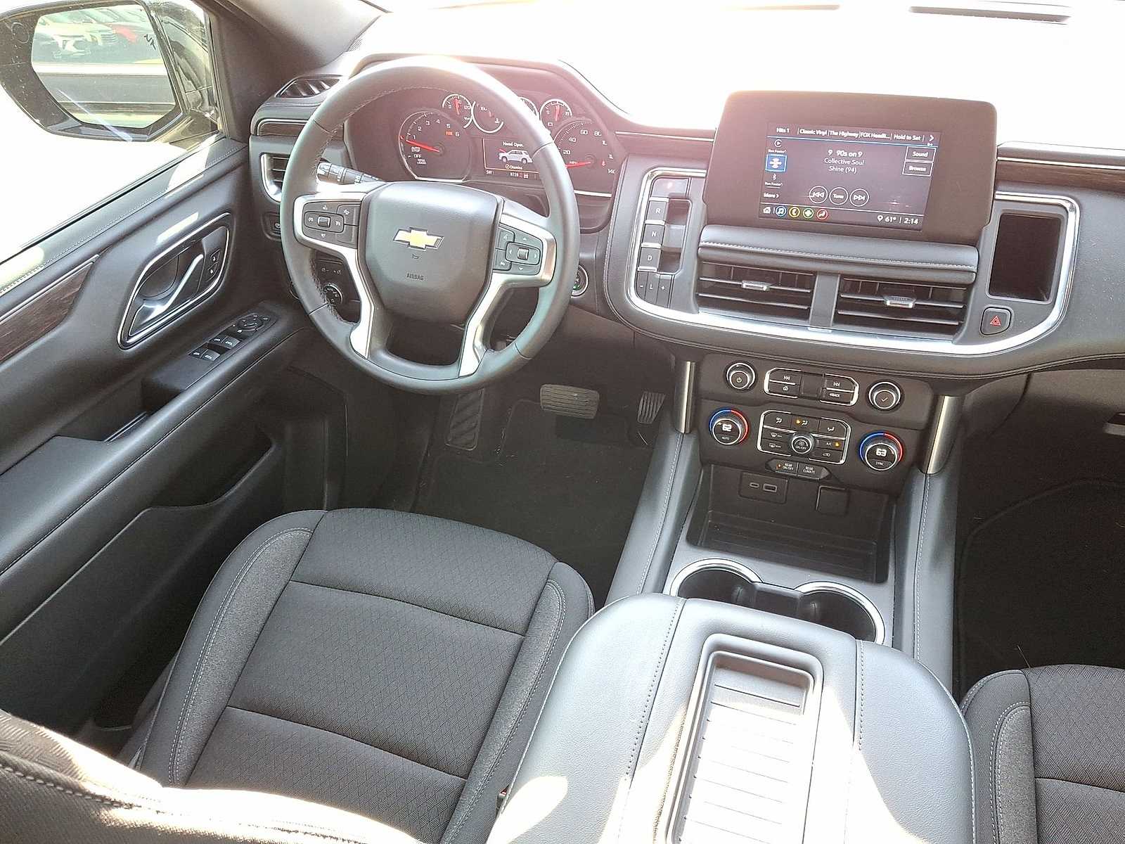 Thumbnail: 2024 Chevrolet Suburban - 10