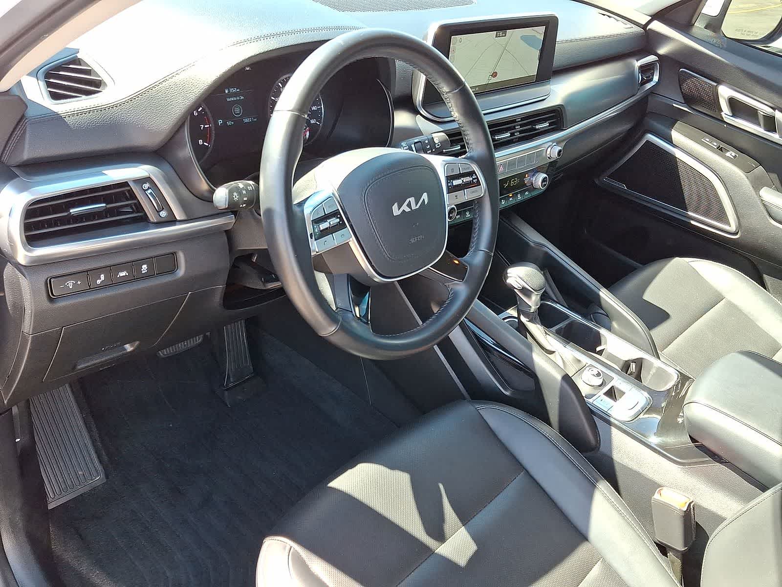 Thumbnail: 2022 Kia Telluride - 16