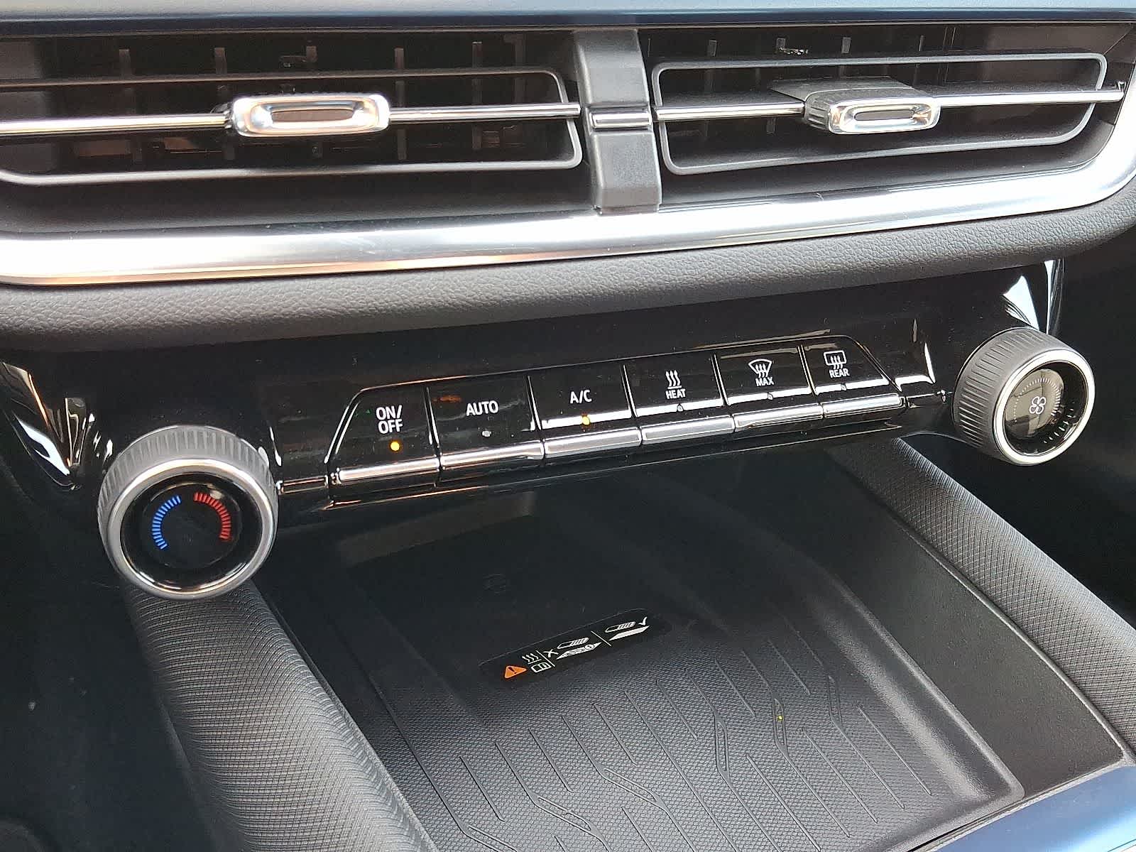 Thumbnail: 2026 Chevrolet Equinox - 9