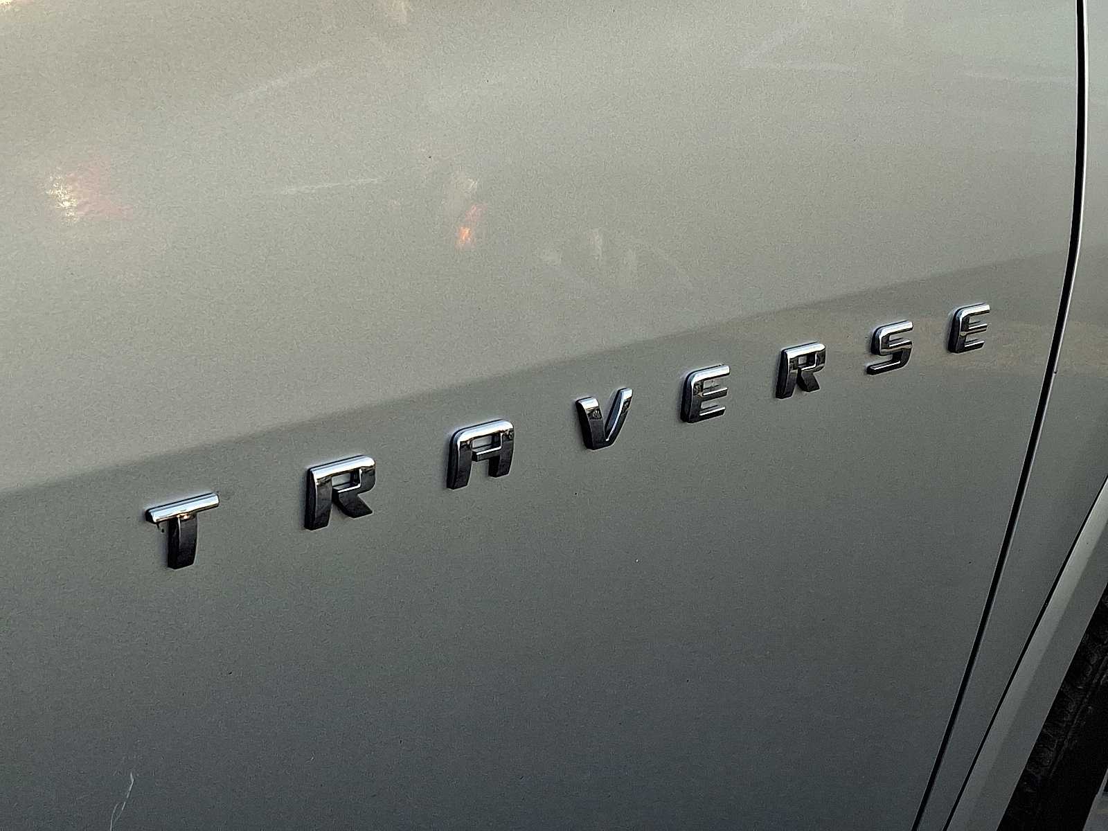 Thumbnail: 2018 Chevrolet Traverse - 5