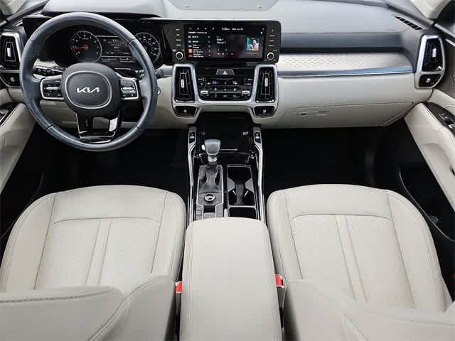 Thumbnail: 2022 Kia Sorento - 27