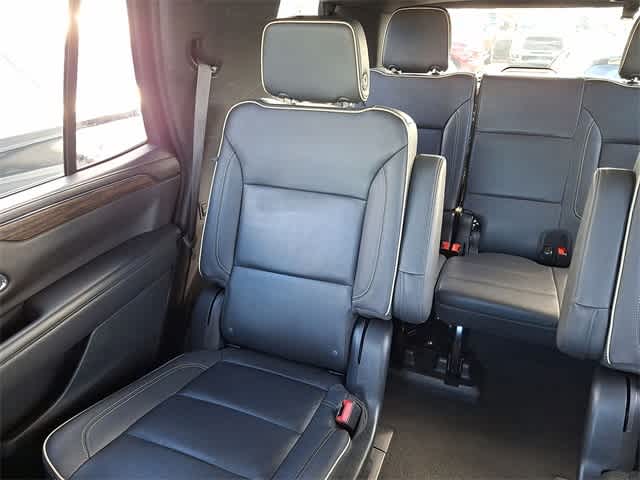 Thumbnail: 2023 Chevrolet Tahoe - 10