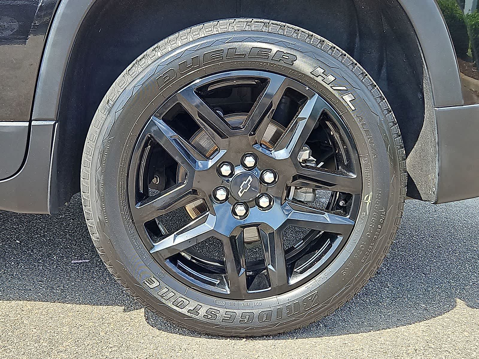 Thumbnail: 2019 Chevrolet Traverse - 37