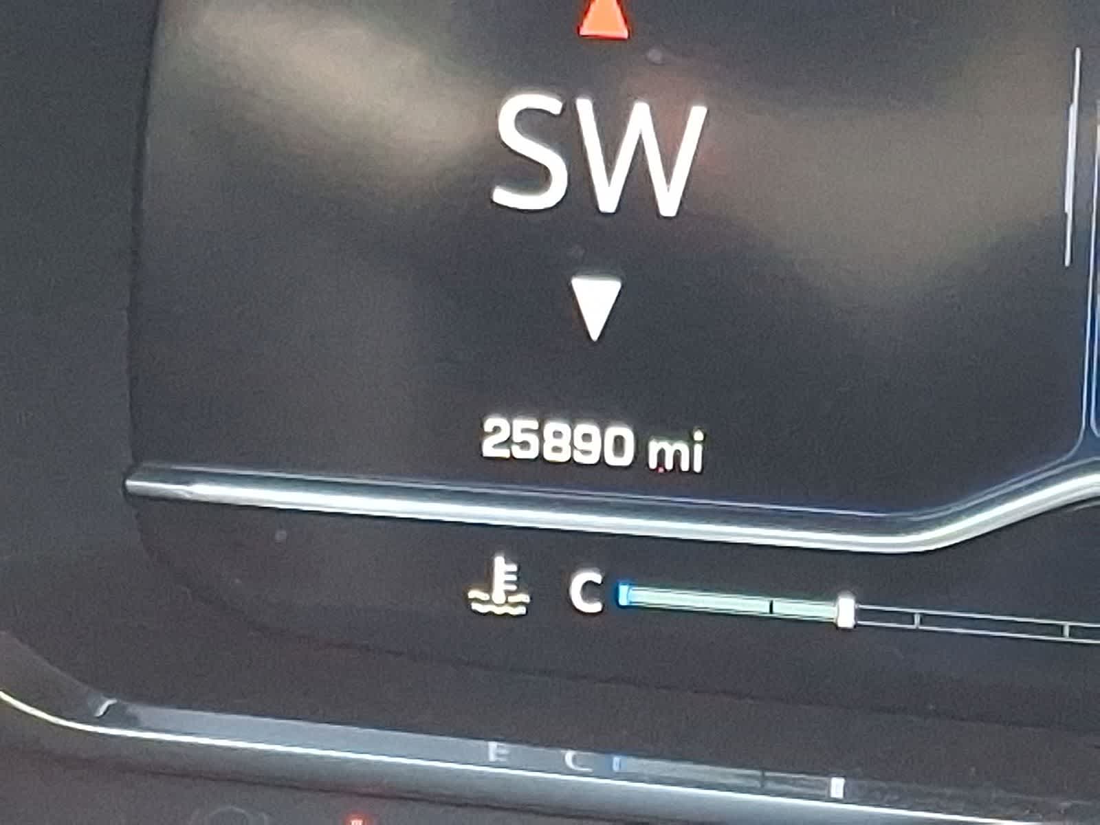 Thumbnail: 2023 Chevrolet Tahoe - 18