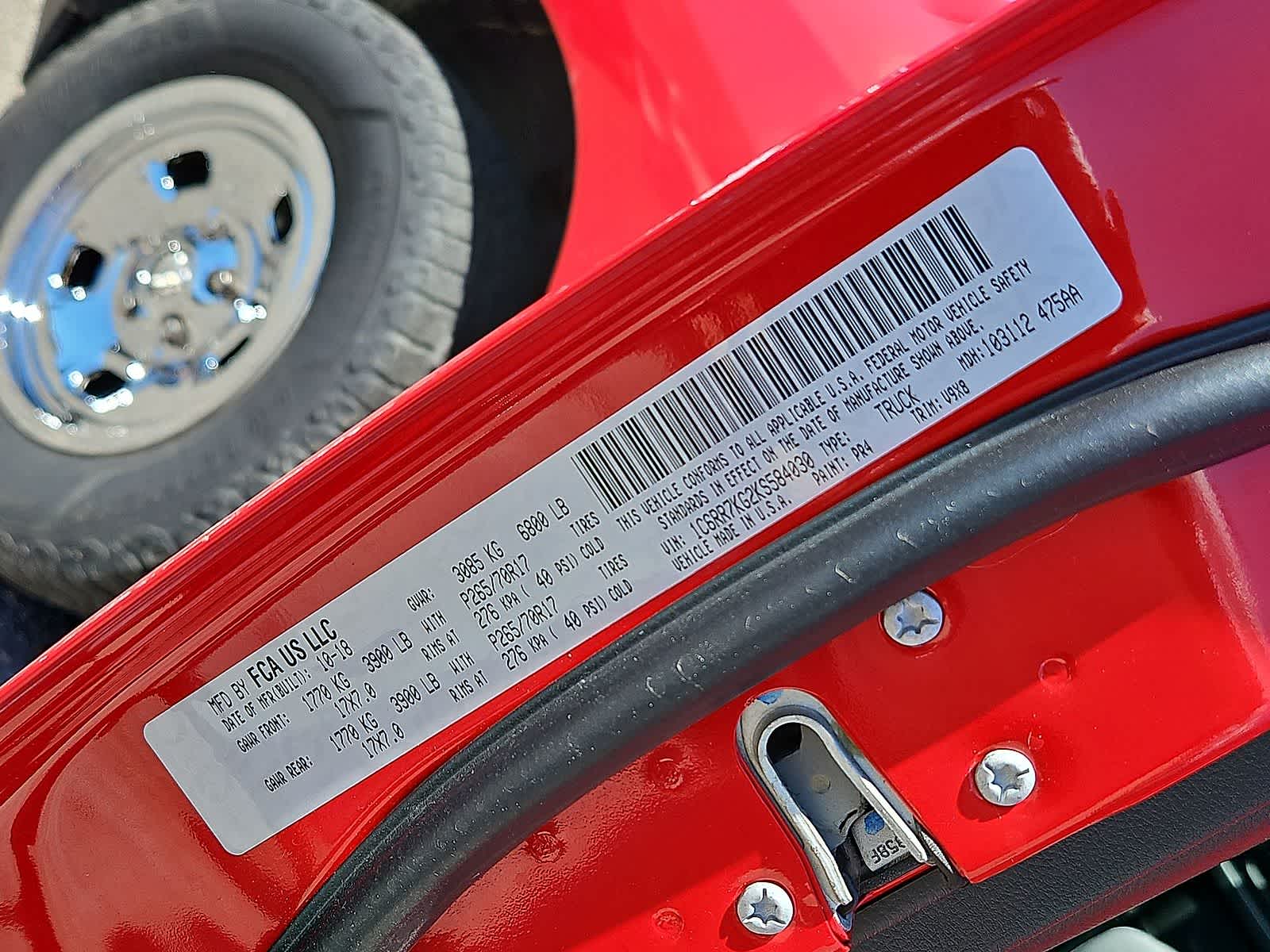 Thumbnail: 2019 RAM 1500 Classic - 37