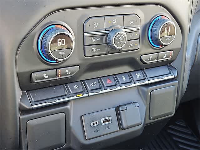 Thumbnail: 2020 Chevrolet Silverado 1500 - 23