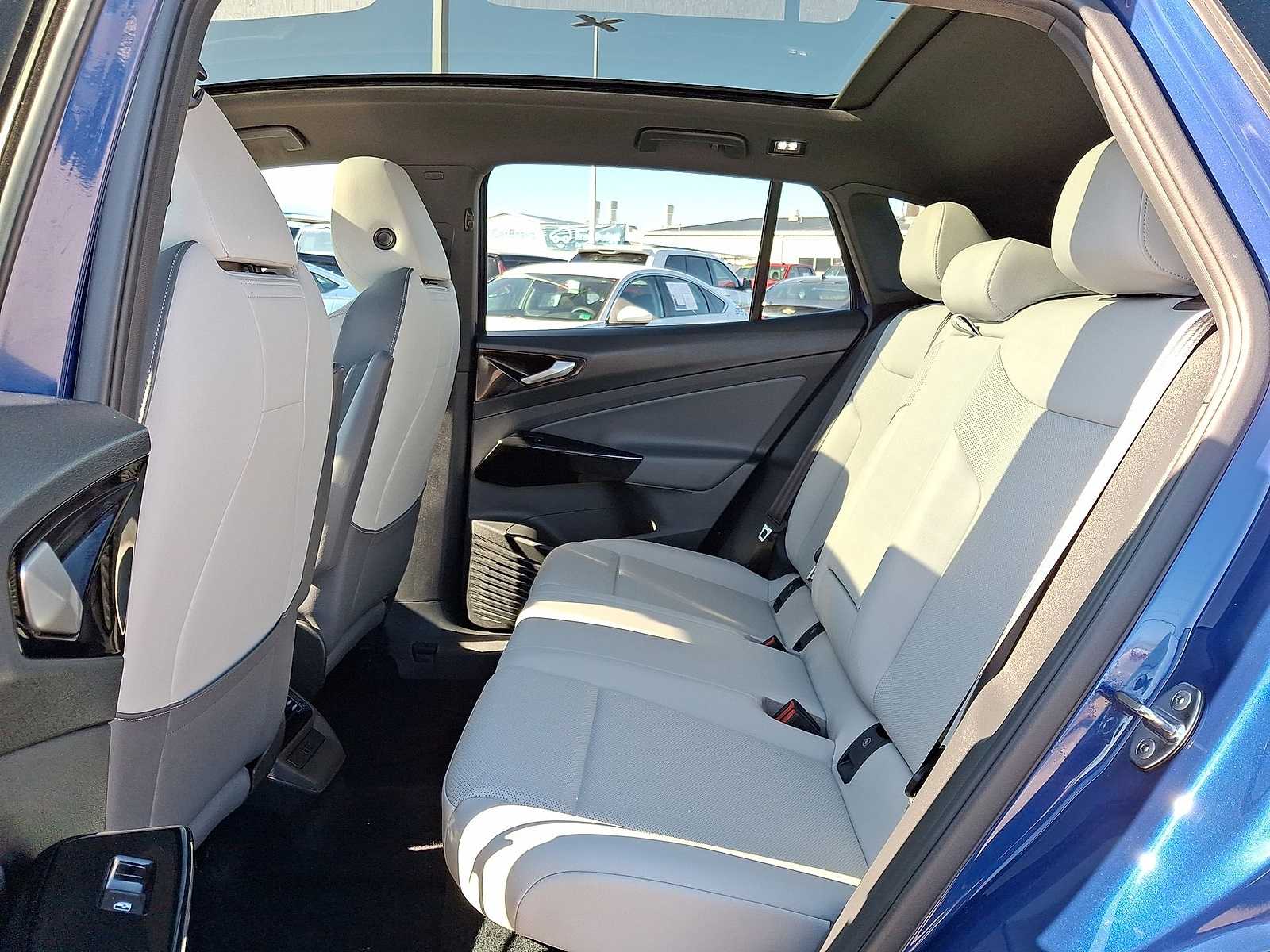 Thumbnail: 2022 Volkswagen ID.4 - 30