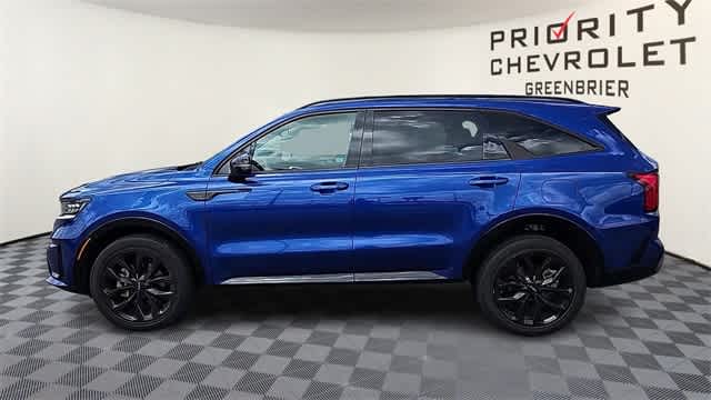 Thumbnail: 2022 Kia Sorento - 5