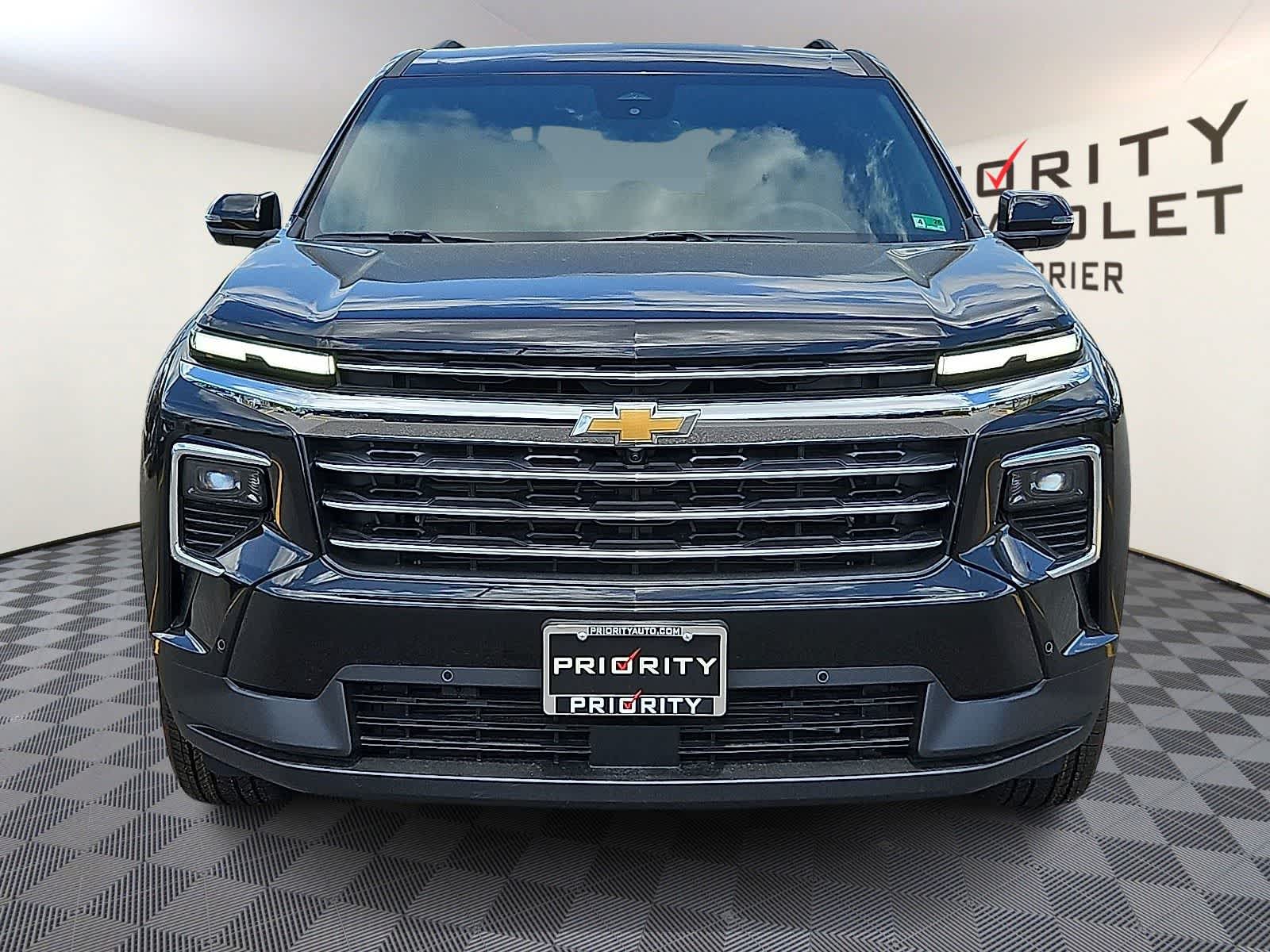 Thumbnail: 2025 Chevrolet Traverse - 2