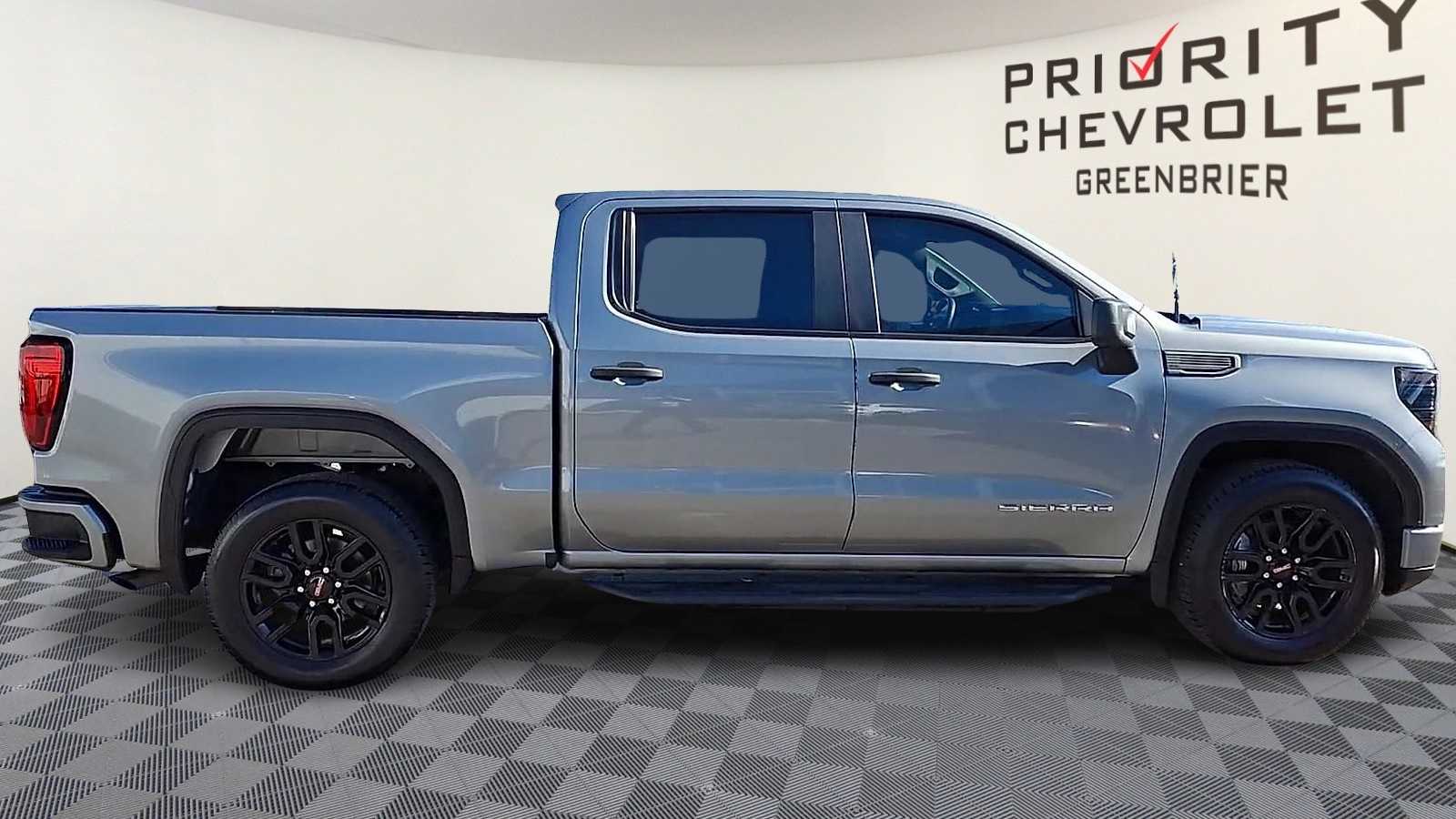 Thumbnail: 2023 GMC Sierra 1500 - 9