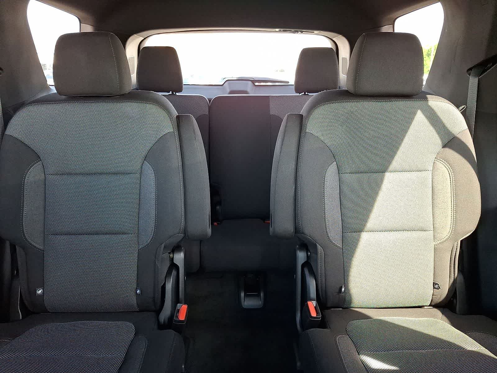 Thumbnail: 2023 Chevrolet Traverse - 13