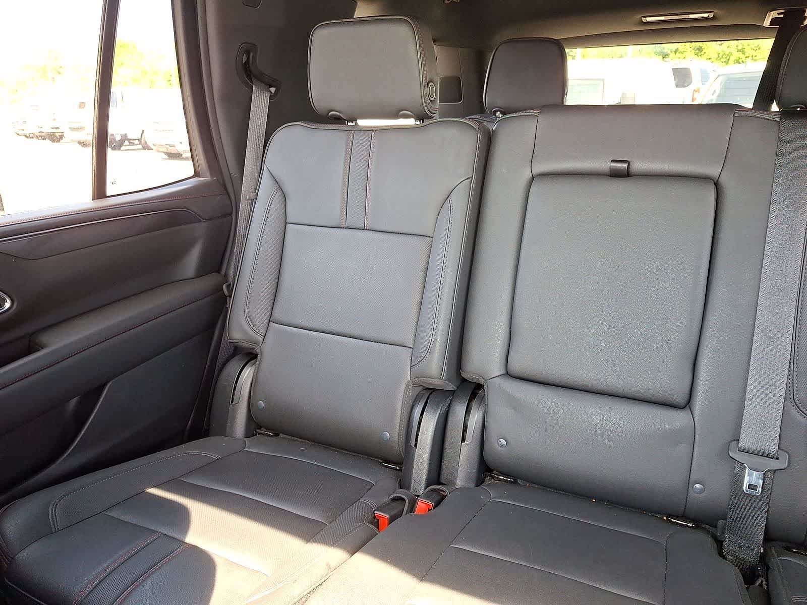 Thumbnail: 2023 Chevrolet Tahoe - 13