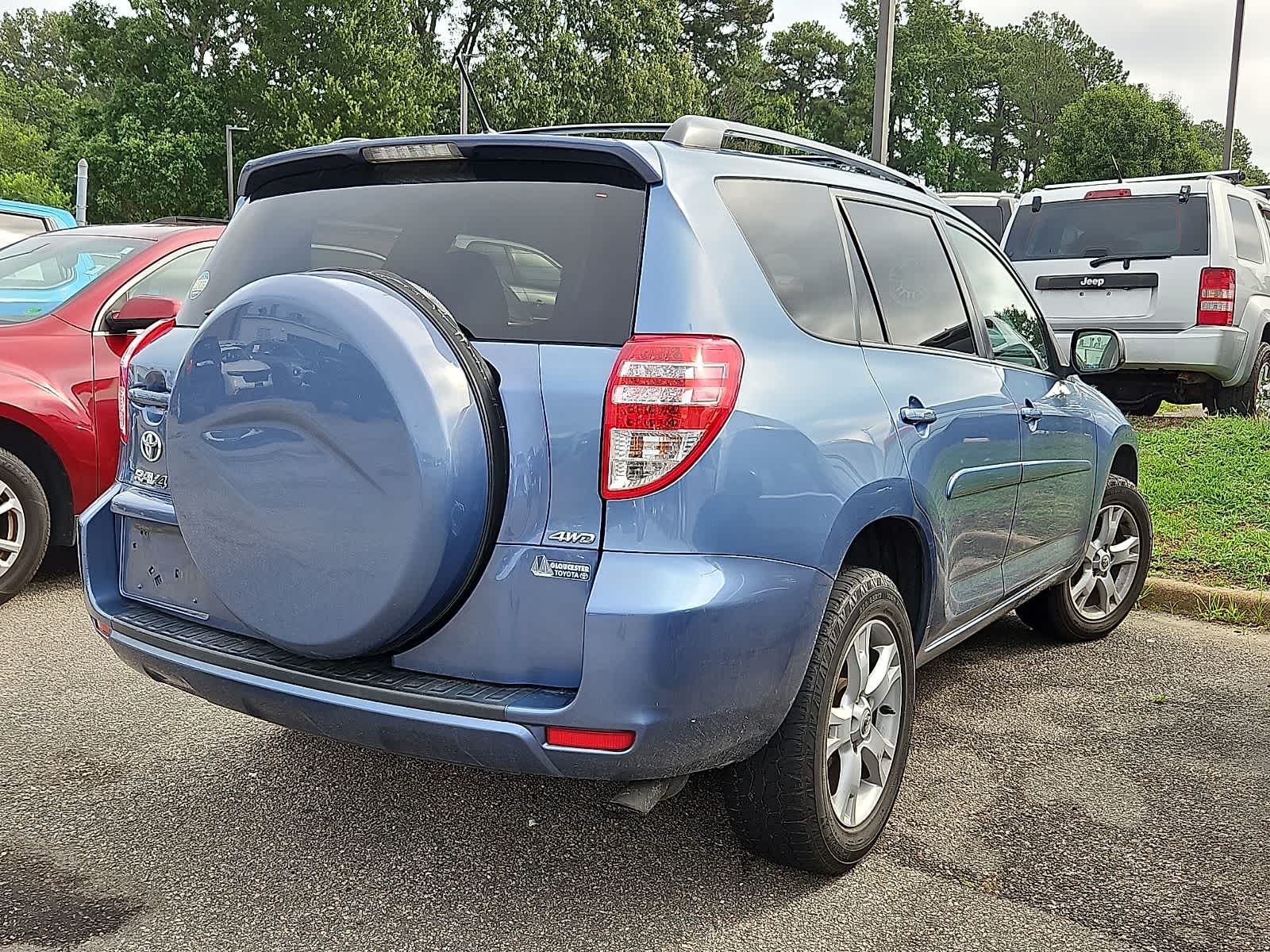 Thumbnail: 2012 Toyota RAV4 - 3