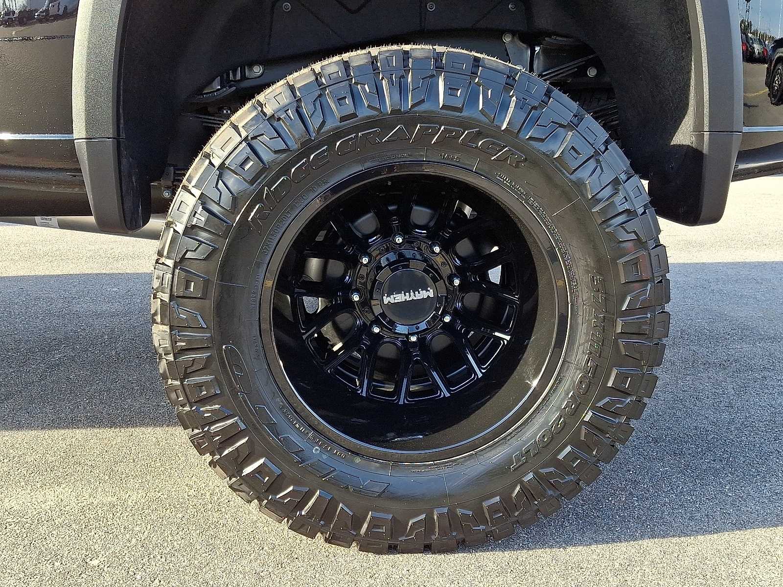 Thumbnail: 2026 Chevrolet Silverado 3500 - 7