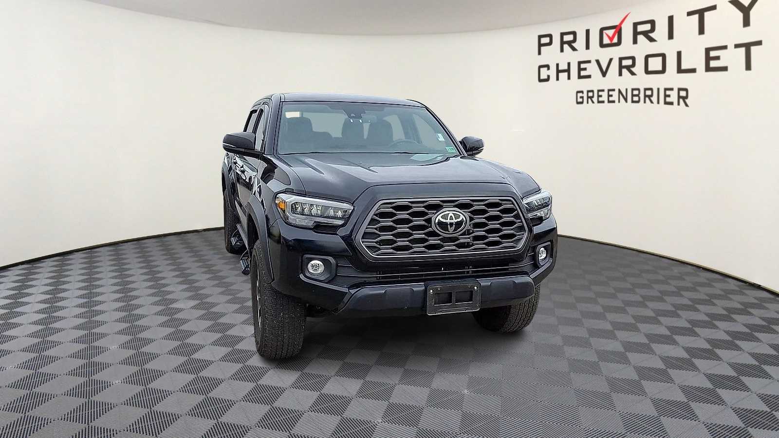 Thumbnail: 2021 Toyota Tacoma - 3