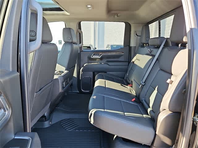 Thumbnail: 2026 Chevrolet Silverado 1500 - 8