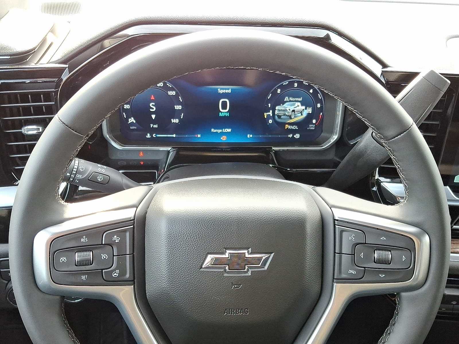 Thumbnail: 2026 Chevrolet Silverado 2500 - 13