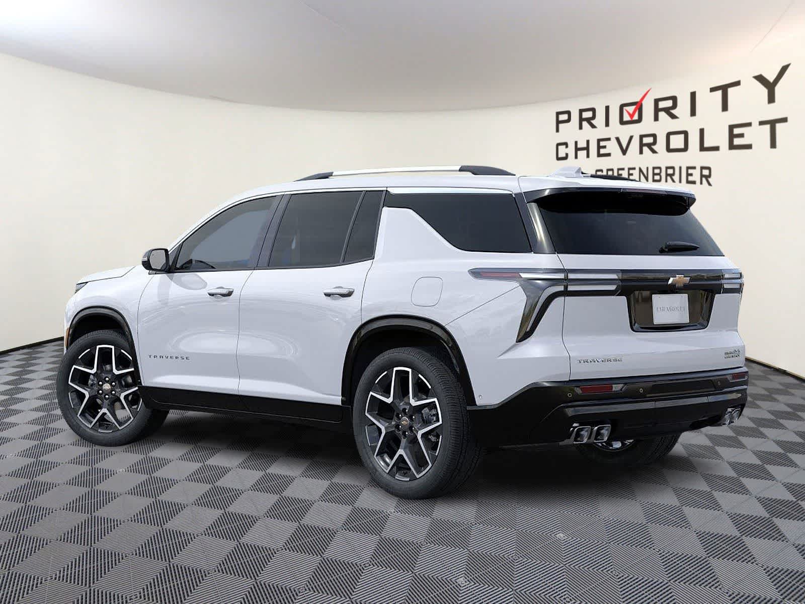 Thumbnail: 2026 Chevrolet Traverse - 3