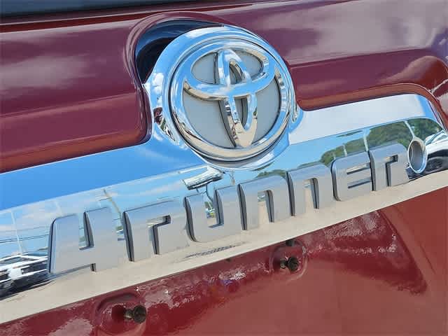 Thumbnail: 2010 Toyota 4Runner - 34