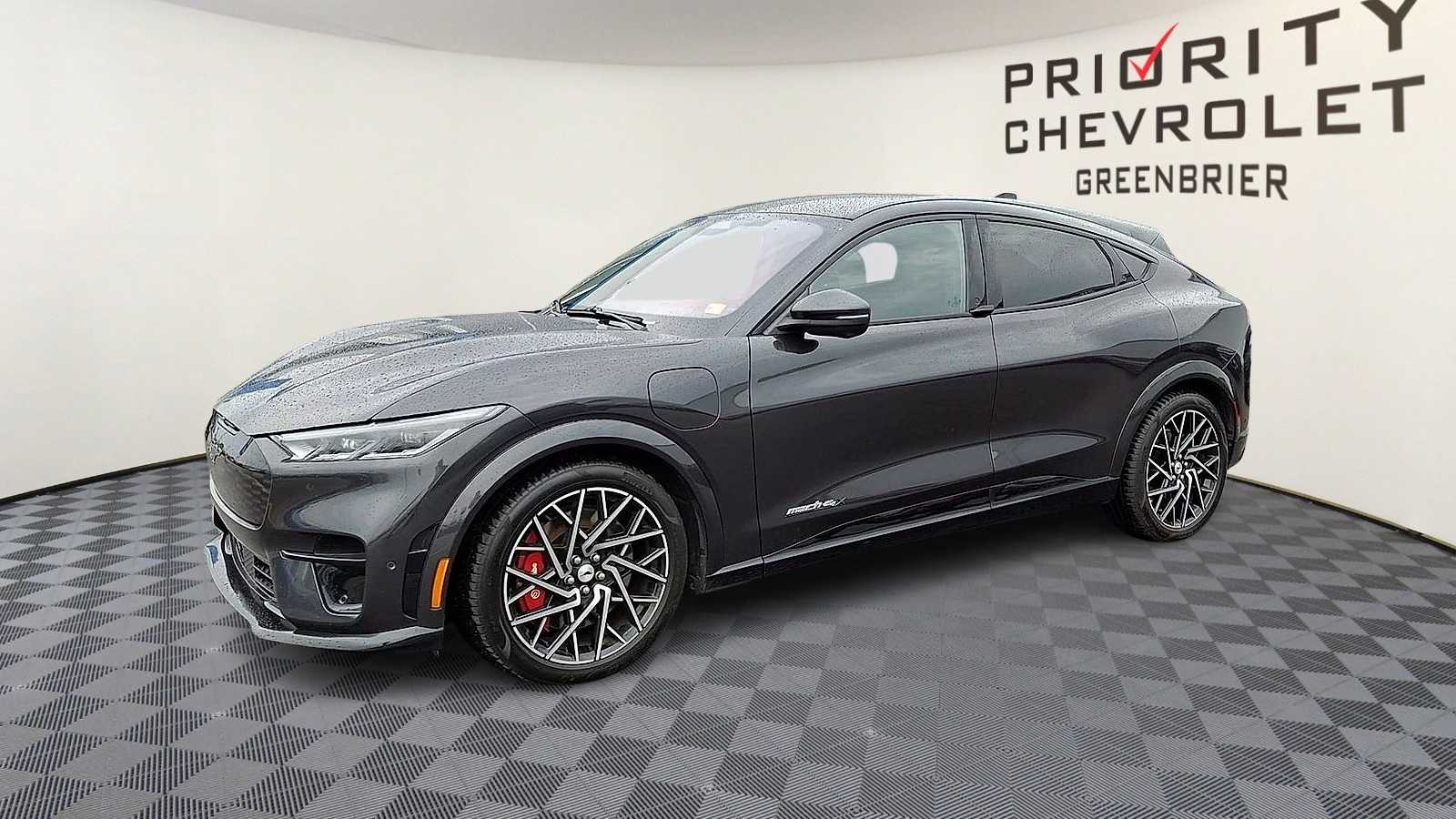 Thumbnail: 2022 Ford Mustang Mach-E - 4