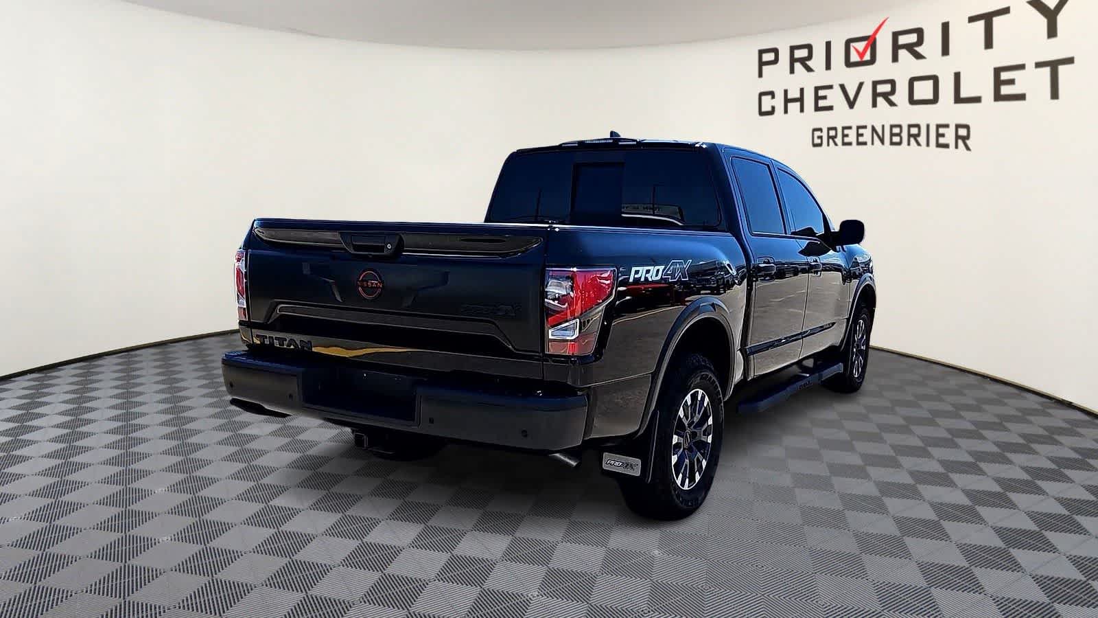 Thumbnail: 2024 Nissan Titan - 8