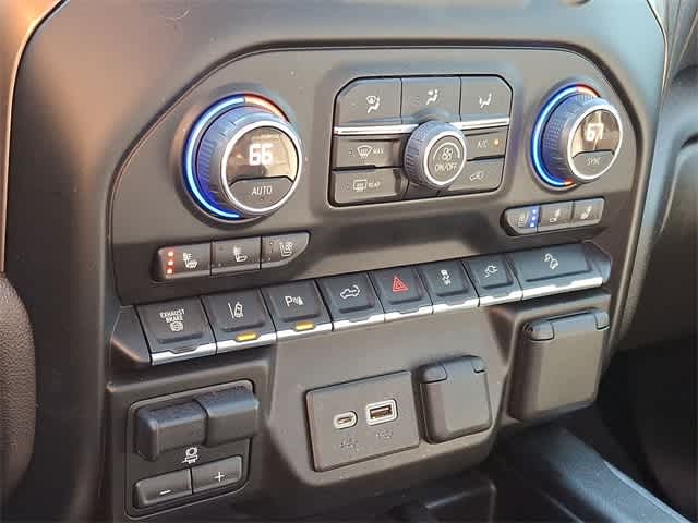 Thumbnail: 2022 Chevrolet Silverado 2500 - 24