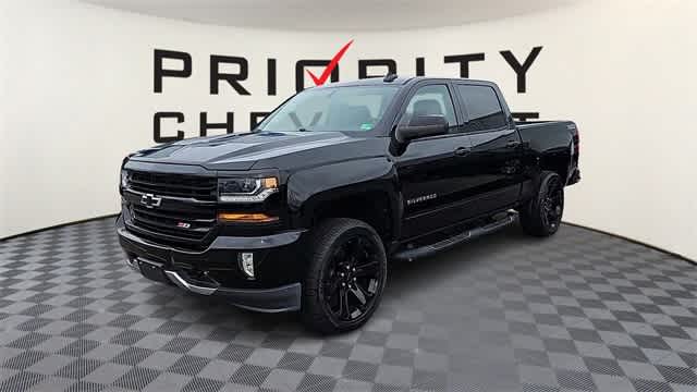 2017 Chevrolet Silverado 1500 LT 4