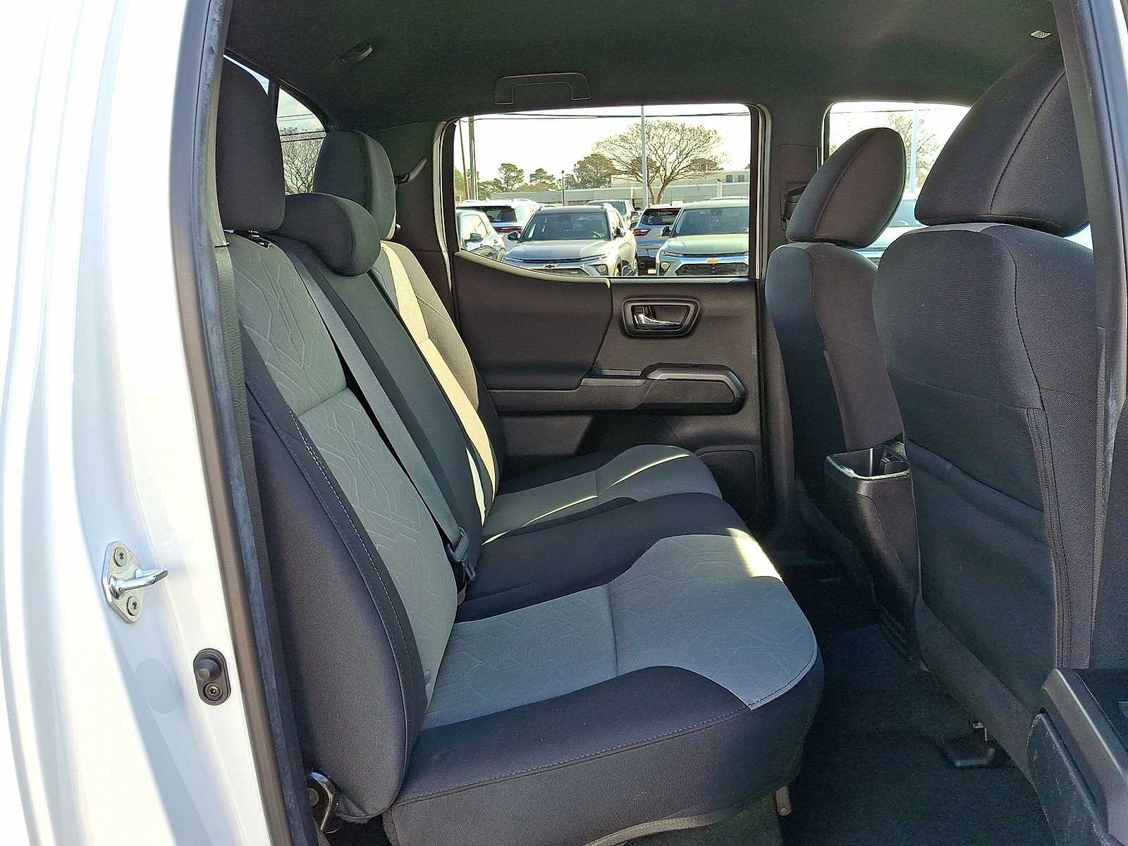 Thumbnail: 2023 Toyota Tacoma - 30