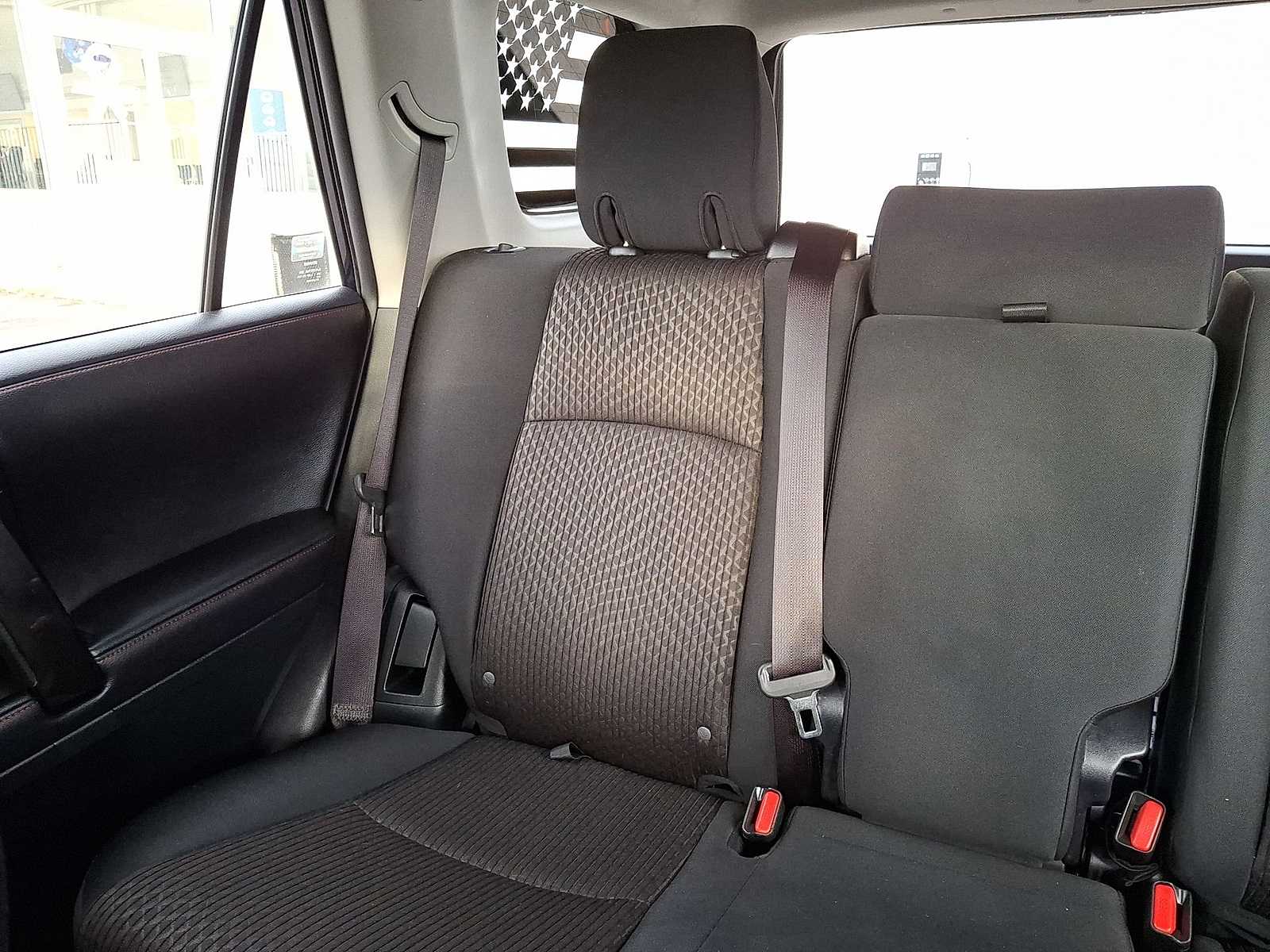 Thumbnail: 2019 Toyota 4Runner - 13