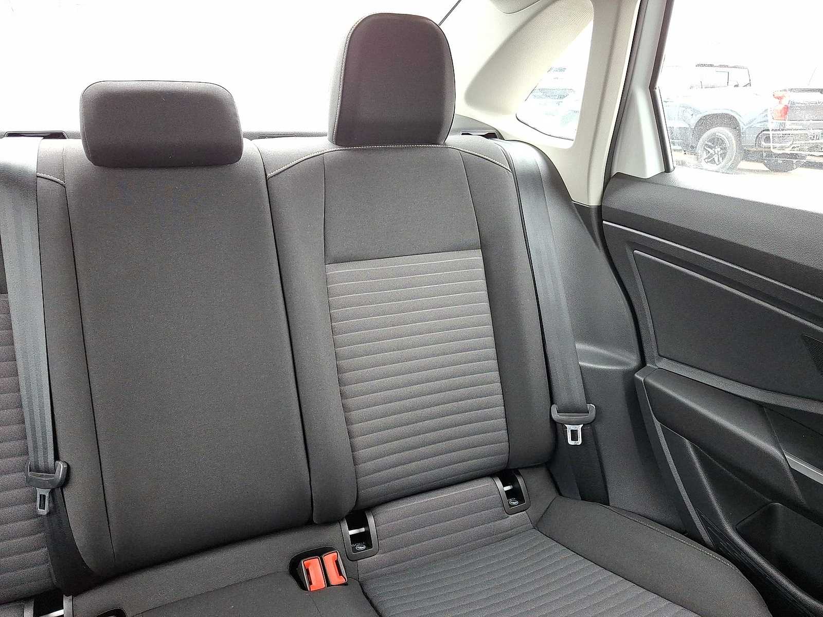 Thumbnail: 2024 Volkswagen Jetta - 15