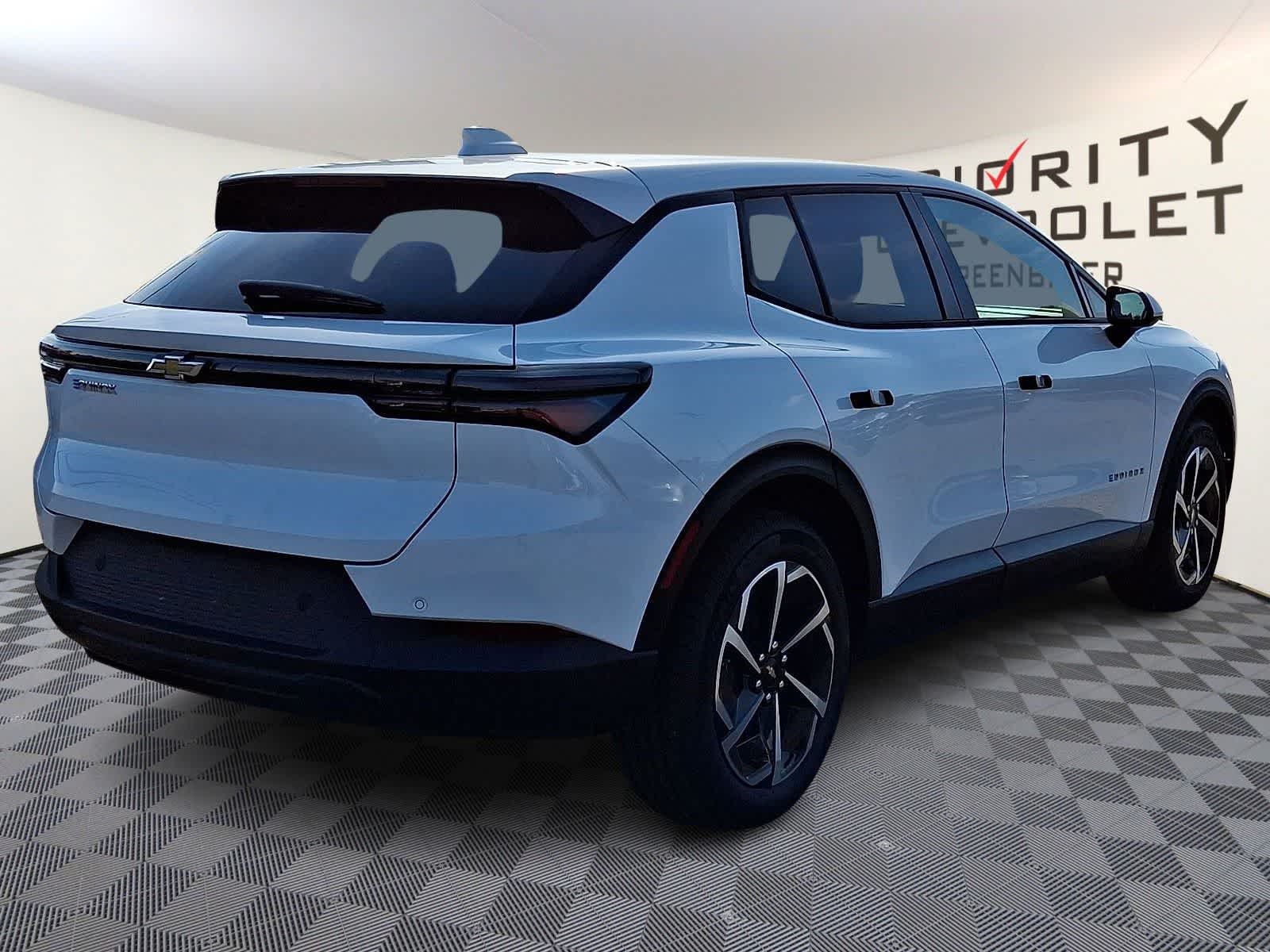 Thumbnail: 2026 Chevrolet Equinox - 4