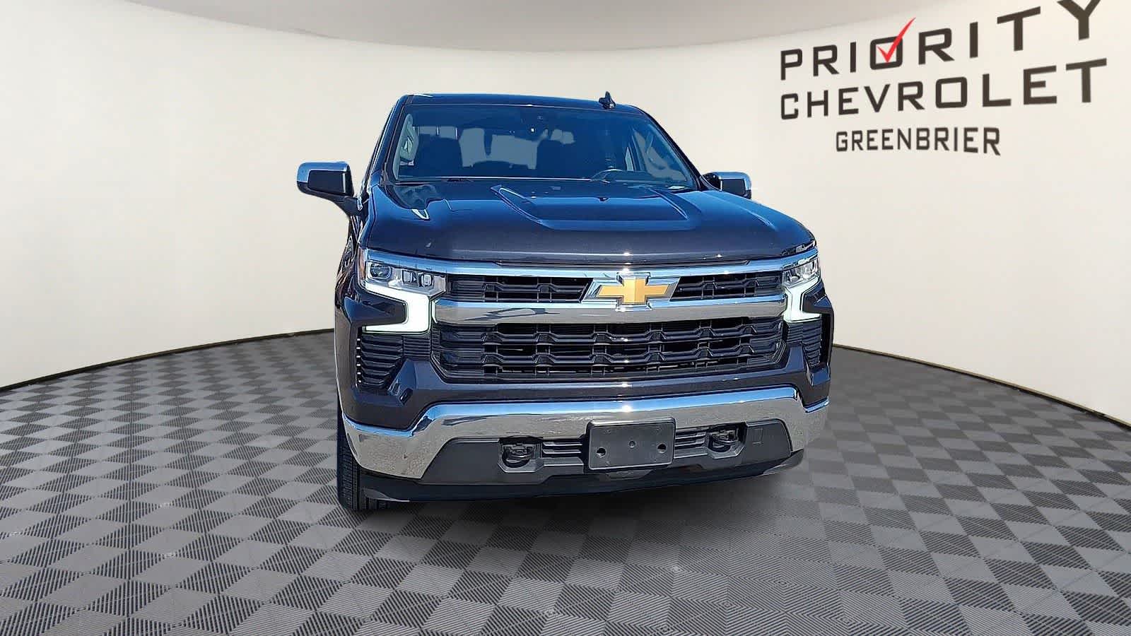 Thumbnail: 2023 Chevrolet Silverado 1500 - 3