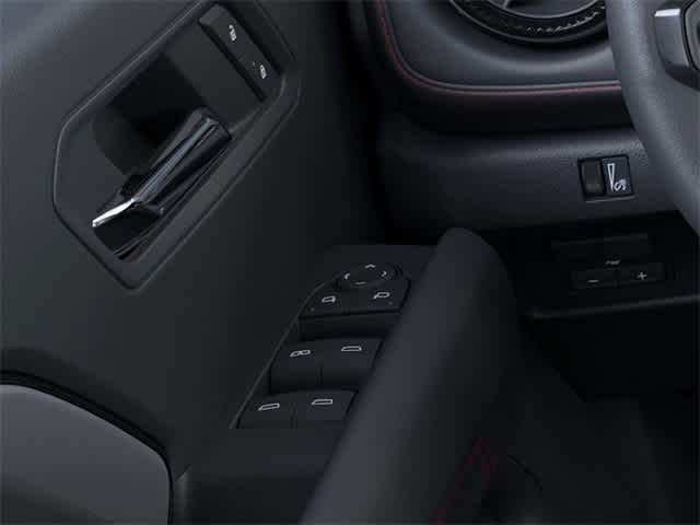 Thumbnail: 2025 Chevrolet Colorado - 22