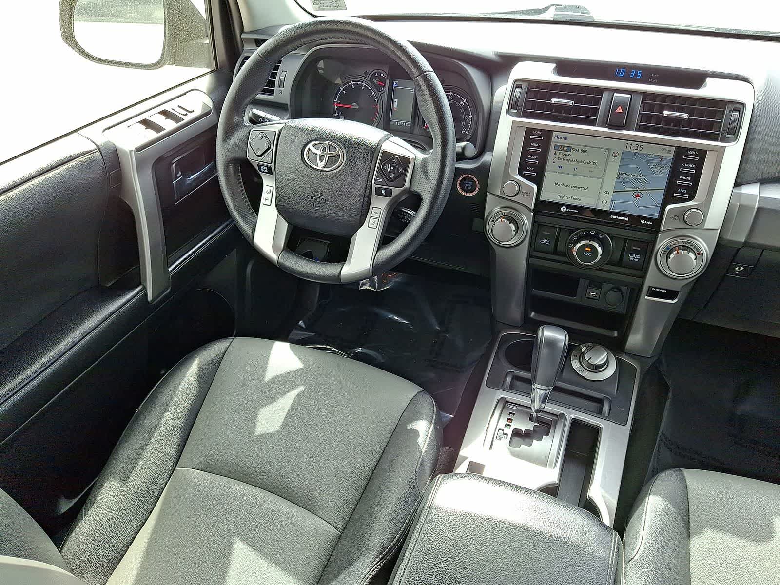 Thumbnail: 2020 Toyota 4Runner - 10