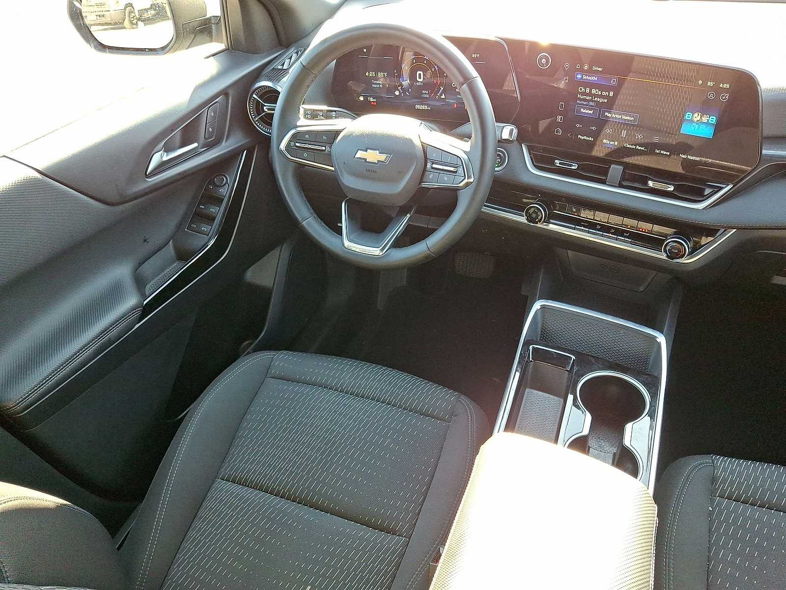 Thumbnail: 2025 Chevrolet Equinox - 10